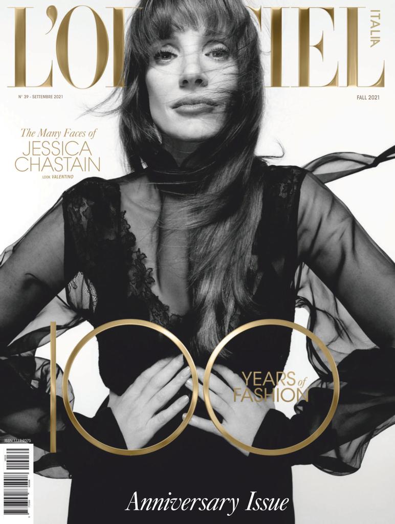 Savoir faire abito Louis Vuitton di Lucy Boynton ai Golden Globe: foto